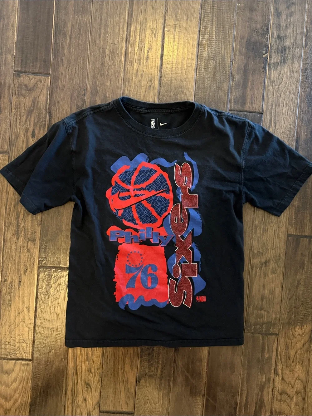 Nike Kids Blue & Red Jordan Sixers Sweatshirts with Black Graphic Tee (3)Size M